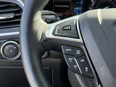 Certified 2022 Ford Edge SEL w/ Convenience Package image 24