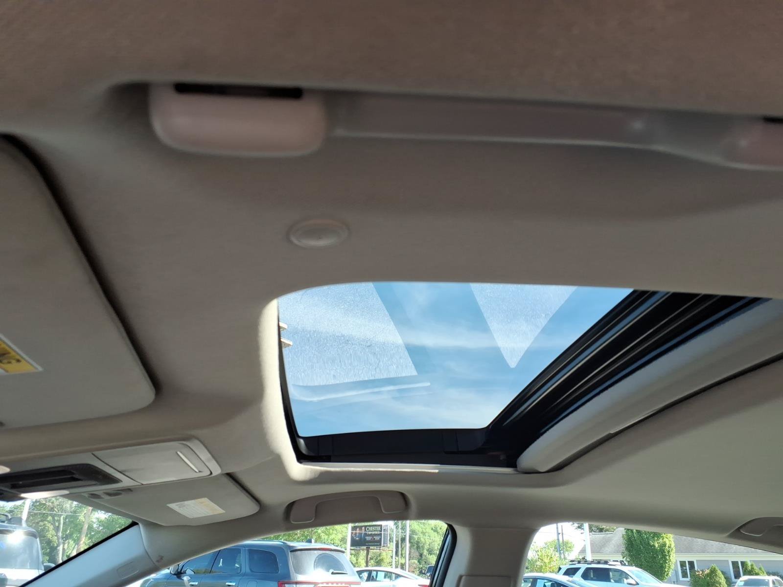 Certified 2024 Honda Accord EX image 6