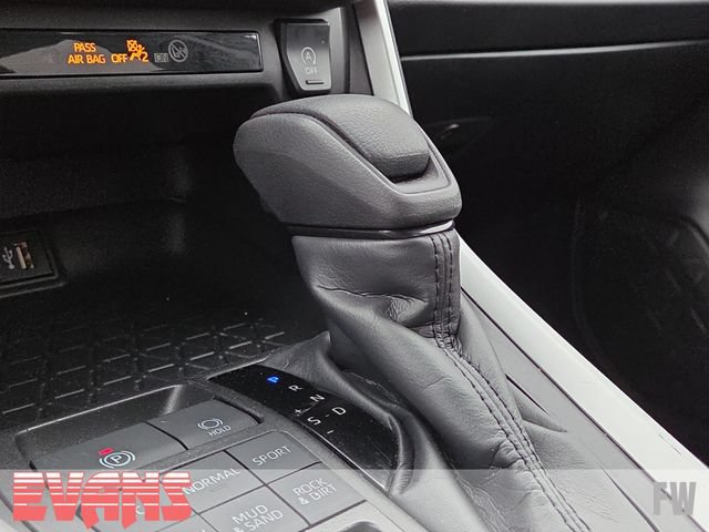Certified 2025 Toyota RAV4 LE AWD/4WD image 10