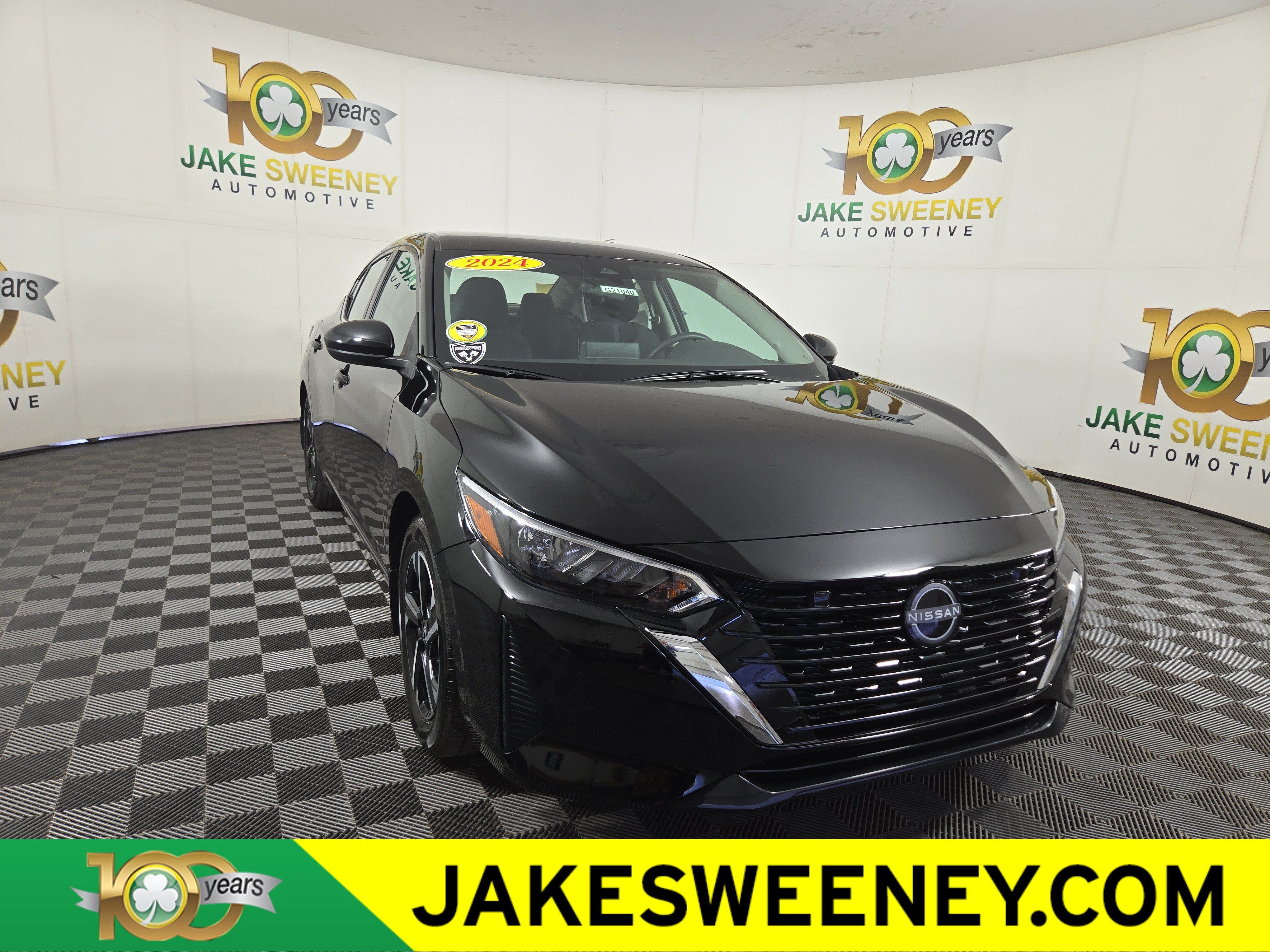 Used 2024 Nissan Sentra SV w/ All-Weather Package FWD image 1