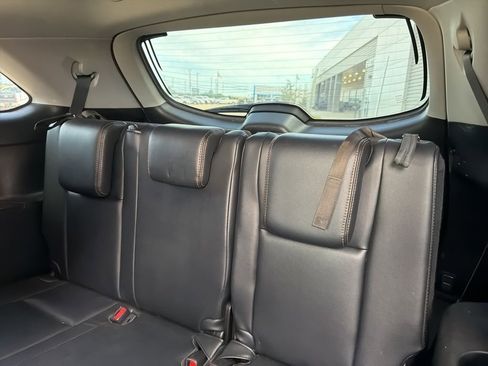 Used 2016 Toyota Highlander XLE AWD/4WD image 17