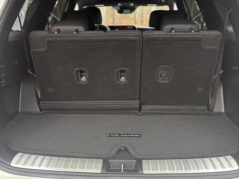 Used 2024 Hyundai Palisade Calligraphy image 21