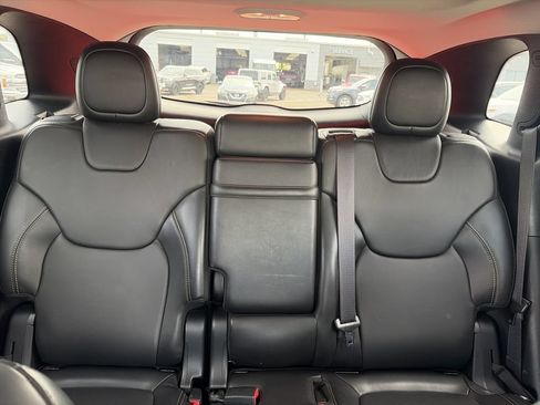 Used 2018 Jeep Cherokee Limited AWD/4WD image 26
