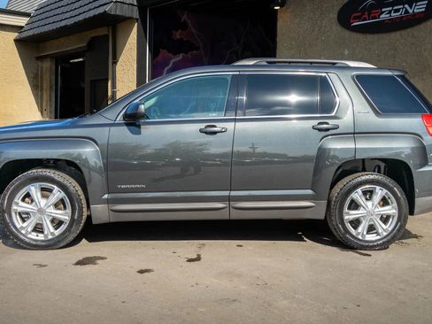 Used 2017 GMC Terrain SLE w/ Convenience Package AWD/4WD image 5
