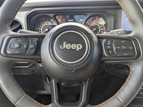 Used 2024 Jeep Wrangler Sport AWD/4WD image 15