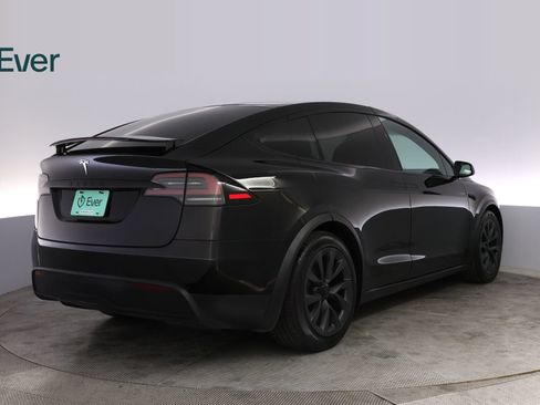 Used 2023 Tesla Model X AWD/4WD image 3