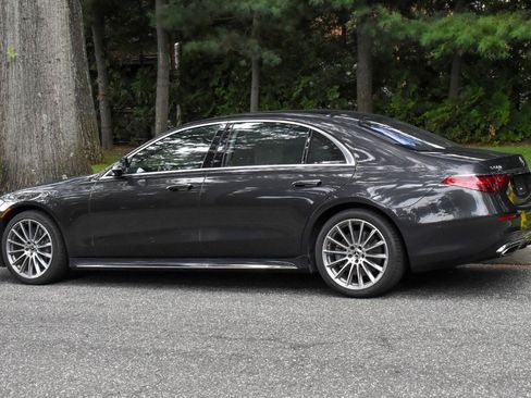 Used 2022 Mercedes-Benz S 580 4MATIC Sedan image 5