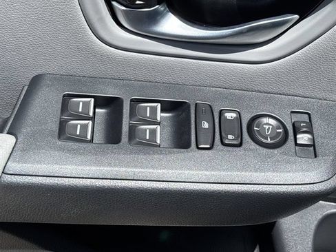 Used 2025 Honda Pilot EX-L image 22