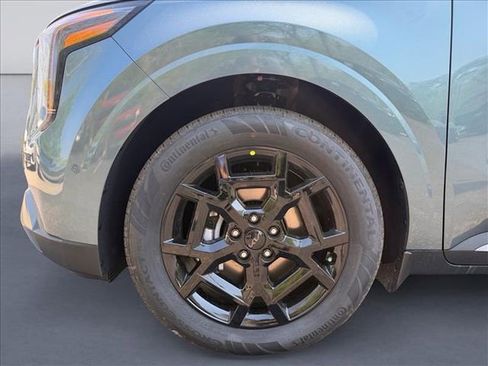 New 2026 Kia Carnival SX FWD image 9