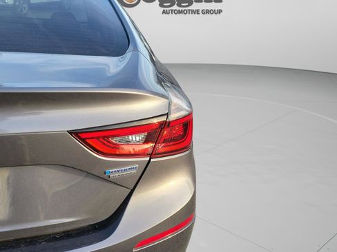 Used 2019 Honda Insight Touring image 12