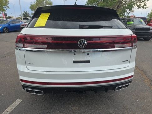 Used 2025 Volkswagen Atlas Cross Sport SEL Premium R-Line AWD/4WD image 5