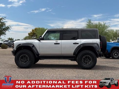Used 2022 Ford Bronco Raptor AWD/4WD image 12