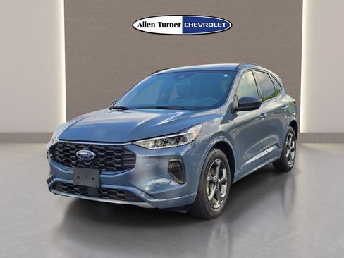 Used 2024 Ford Escape ST-Line w/ Equipment Group 301A FWD image 4