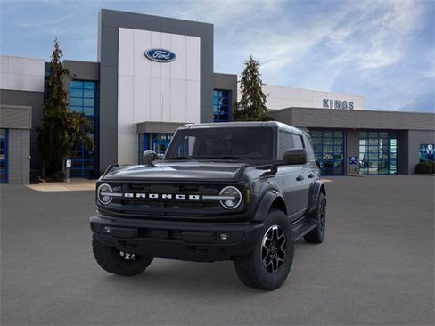 New 2026 Ford Bronco Outer Banks image 2