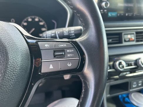 Used 2023 Honda Pilot EX-L image 5