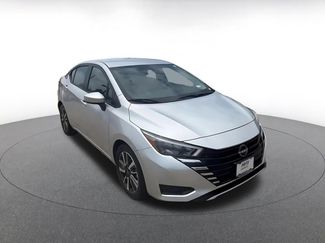 Used 2025 Nissan Versa SV FWD video 2