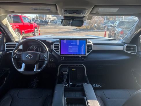 Used 2023 Toyota Tundra Limited image 12