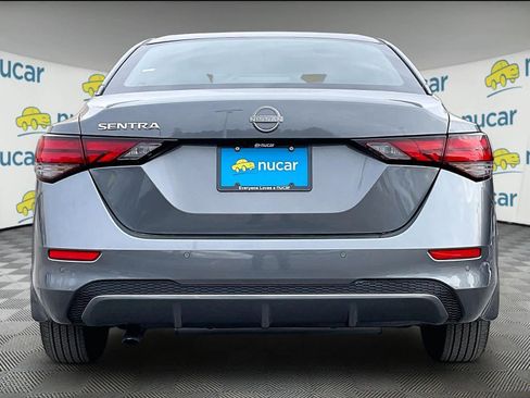 Used 2025 Nissan Sentra S image 5