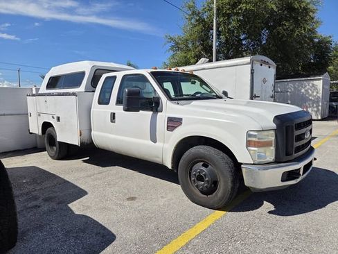 Used 2008 Ford F350 2WD SuperCab DRW Super Duty image 1