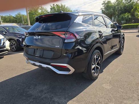 Certified 2023 Kia Sportage EX AWD/4WD image 8