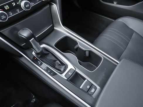 Used 2019 Honda Accord EX-L image 12