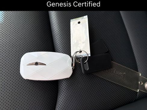 Certified 2026 Genesis GV70 2.5T Advanced AWD/4WD image 26