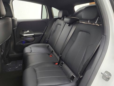 Used 2023 Mercedes-Benz GLA 250 image 15