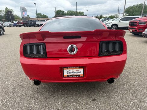Used 2008 Ford Mustang GT Premium RWD image 4