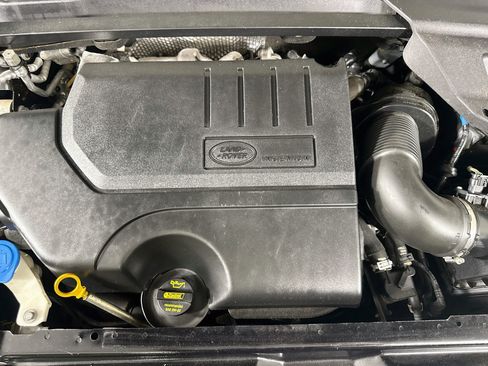 Used 2019 Land Rover Discovery Sport AWD/4WD image 39