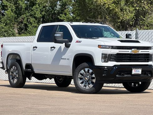 New 2026 Chevrolet Silverado 2500 Custom w/ Custom Value Package AWD/4WD image 2