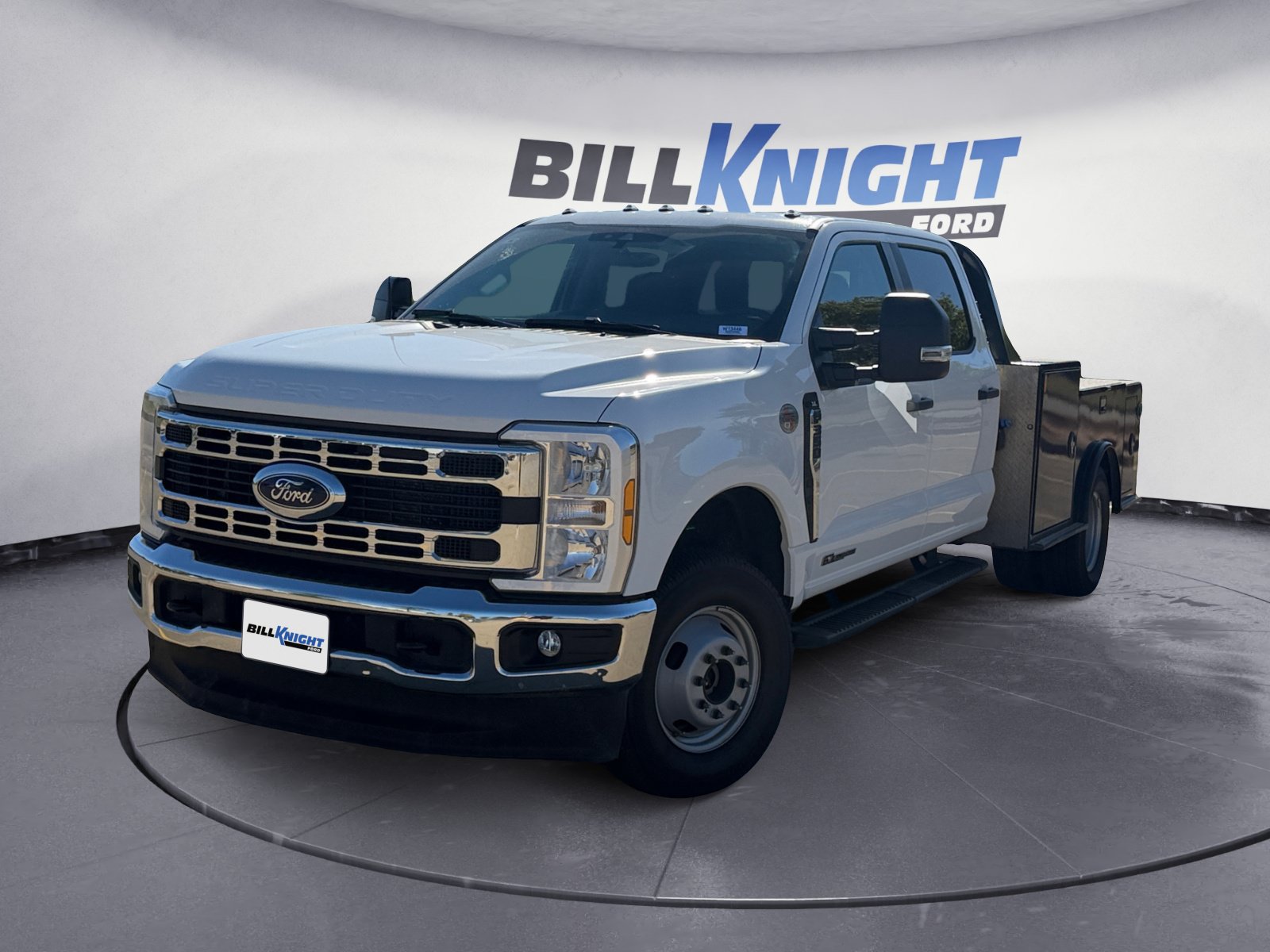 Used 2026 Ford F350 XL w/ XL Chrome Package AWD/4WD image 1