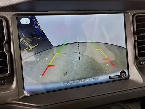 New 2025 Ford Bronco Base image 27