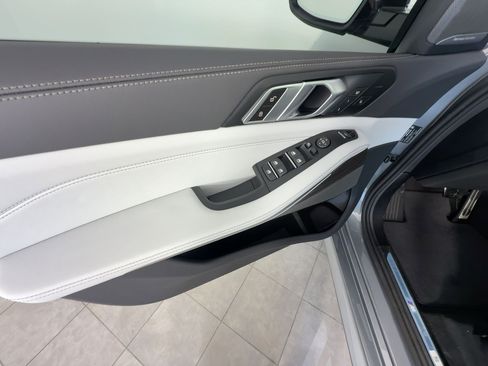 New 2026 BMW X5 xDrive40i w/ M Sport Package image 20