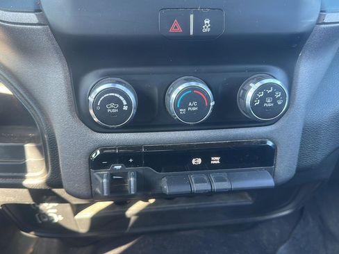 Used 2020 RAM 3500 Tradesman image 11