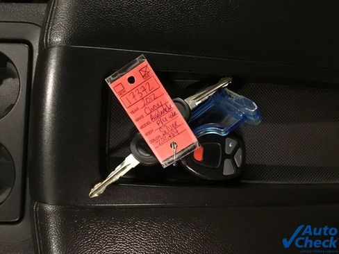 Used 2012 Chevrolet Avalanche LT w/ Suspension Package, Off-Road AWD/4WD image 57