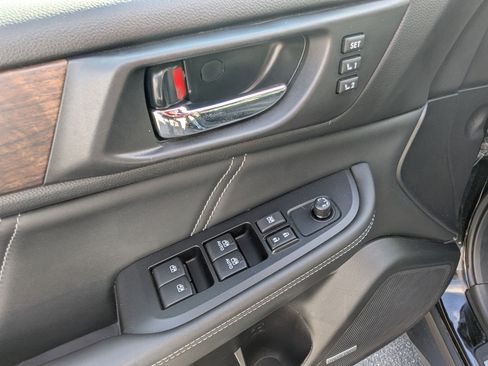 Used 2019 Subaru Outback 3.6R Limited w/ Popular Package #2 image 15