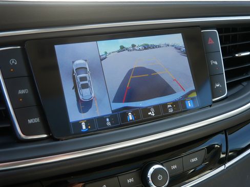 Used 2023 Buick Enclave Avenir w/ Avenir Technology Package AWD/4WD image 36