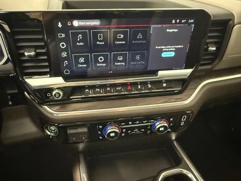 Used 2026 GMC Sierra 1500 SLT w/ SLT Premium Plus Package AWD/4WD image 31