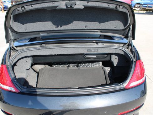 Used 2009 BMW 650i Convertible image 36