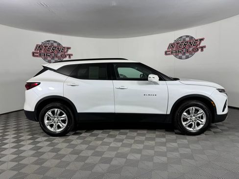 Used 2022 Chevrolet Blazer LT w/ Sound & Technology Package image 8