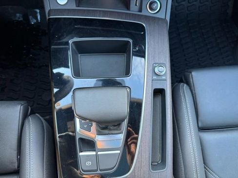 Certified 2025 Audi Q5 2.0T Premium image 23