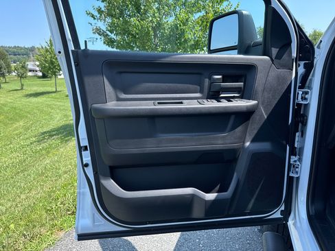 New 2026 RAM 3500 Tradesman AWD/4WD image 29