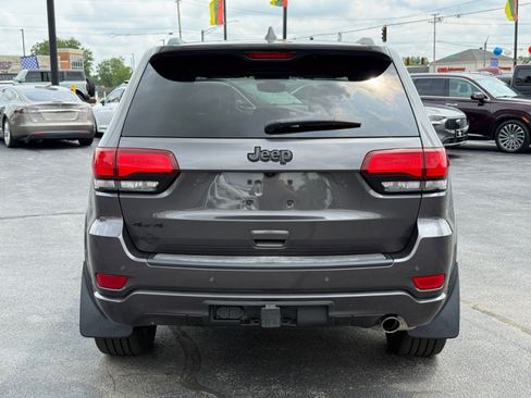 Used 2020 Jeep Grand Cherokee Altitude AWD/4WD image 7