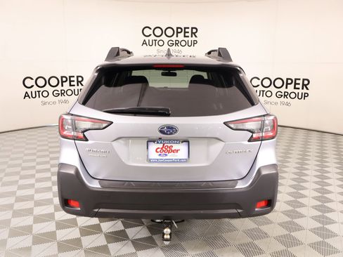 Used 2025 Subaru Outback Premium AWD/4WD image 22