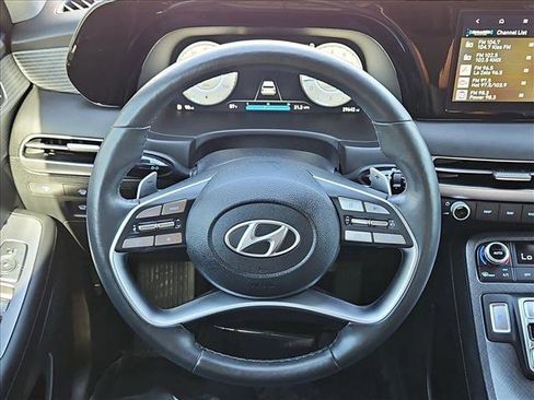 Used 2024 Hyundai Palisade Limited AWD/4WD image 14