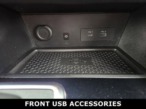 Used 2024 Nissan Pathfinder SL image 8