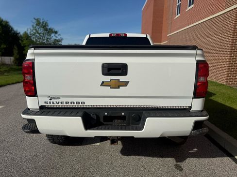 Used 2016 Chevrolet Silverado 1500 Custom w/ Custom Convenience Package AWD/4WD image 12