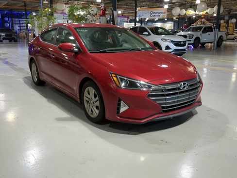 Used 2019 Hyundai Elantra Value Edition image 4