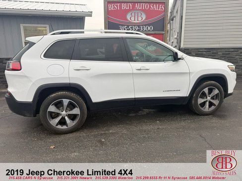 Used 2019 Jeep Cherokee Limited image 7