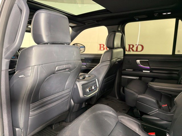 Used 2025 Ford Expedition Platinum w/ Stealth Performance Package AWD/4WD image 29